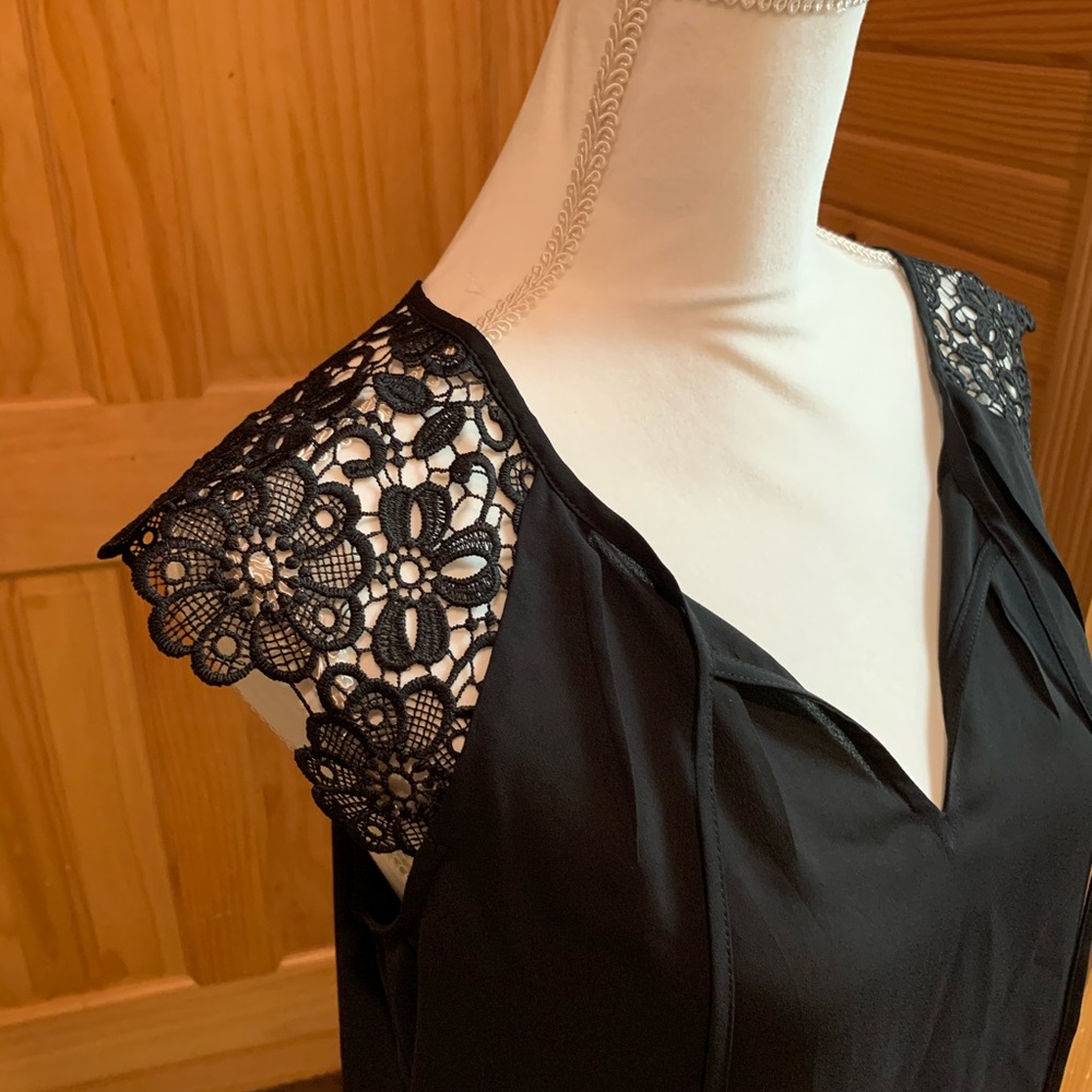 Express Tank Top - Picture 3 of 7